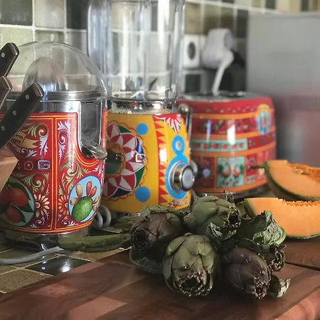 Вилла Riviera, Sea View, Pool, Jacuzzi, Sauna, Walk To The *