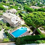 Villa Riviera, Sea View, Pool, Jacuzzi, Sauna, Walk To The *