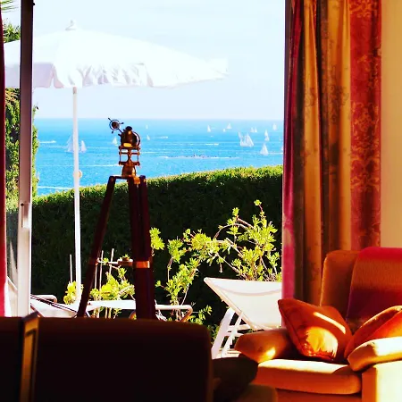 Riviera, Sea View, Pool, Jacuzzi, Sauna, Walk To The Вилла *