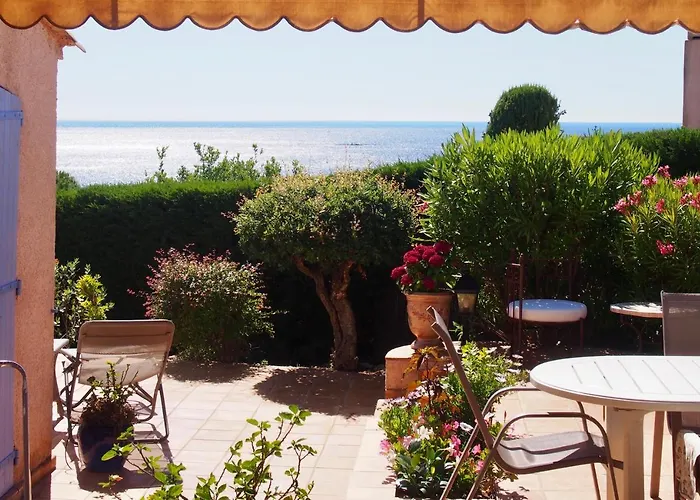 Riviera, Sea View, Pool, Jacuzzi, Sauna, Walk To The Villa